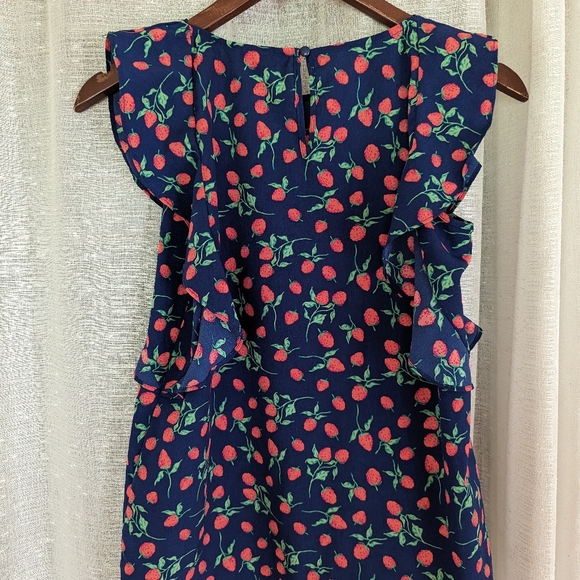 Juicy Couture strawberry pattern top size small - Picture 2 of 8